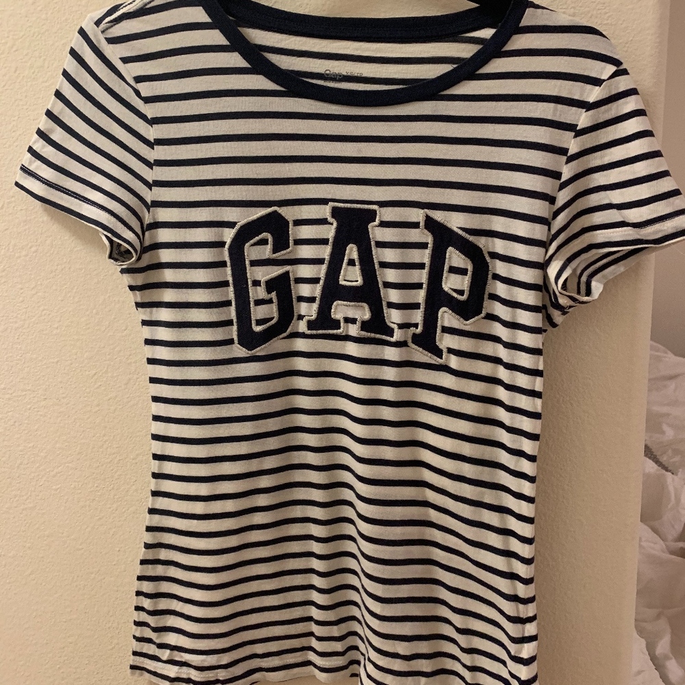 Gap Logo Short Sleeved Signature Striped Top